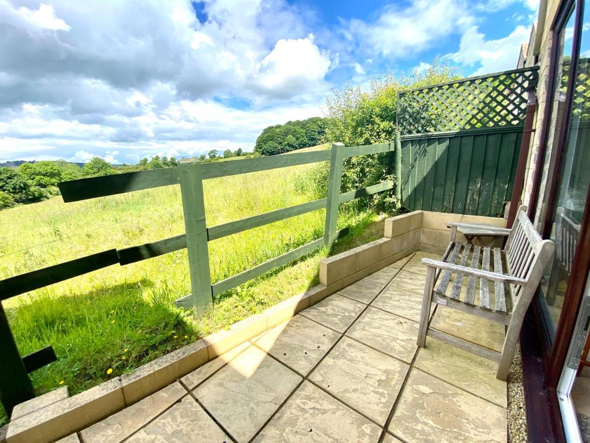 A Secluded Self Contained Country Suite With A View - Parking, Easy Access To Bath Коршам Екстериор снимка