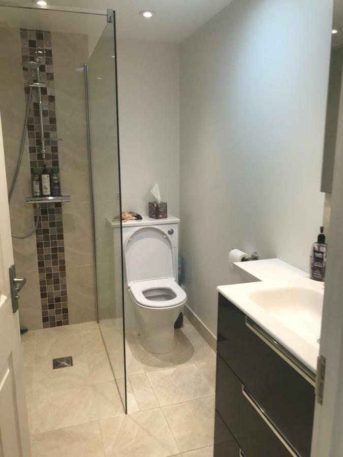 A Secluded Self Contained Country Suite With A View - Parking, Easy Access To Bath Коршам Екстериор снимка